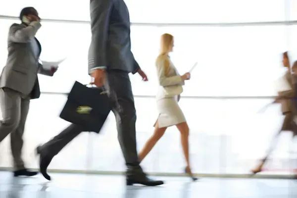 Entenda as Jornadas De Trabalho Em Diferentes Partes Do Mundo