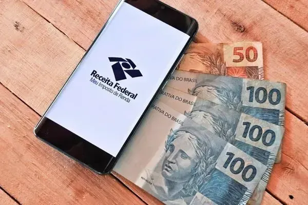Maior lote da restituição do Imposto de Renda é pago nesta terça-feira; confira