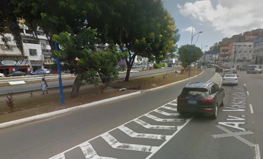 Acidente envolvendo dois ônibus deixa feridos na Avenida Vasco da Gama