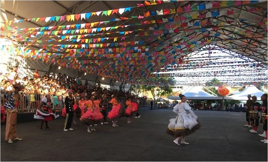 Campeonato estadual de quadrilhas juninas anima Periperi até domingo