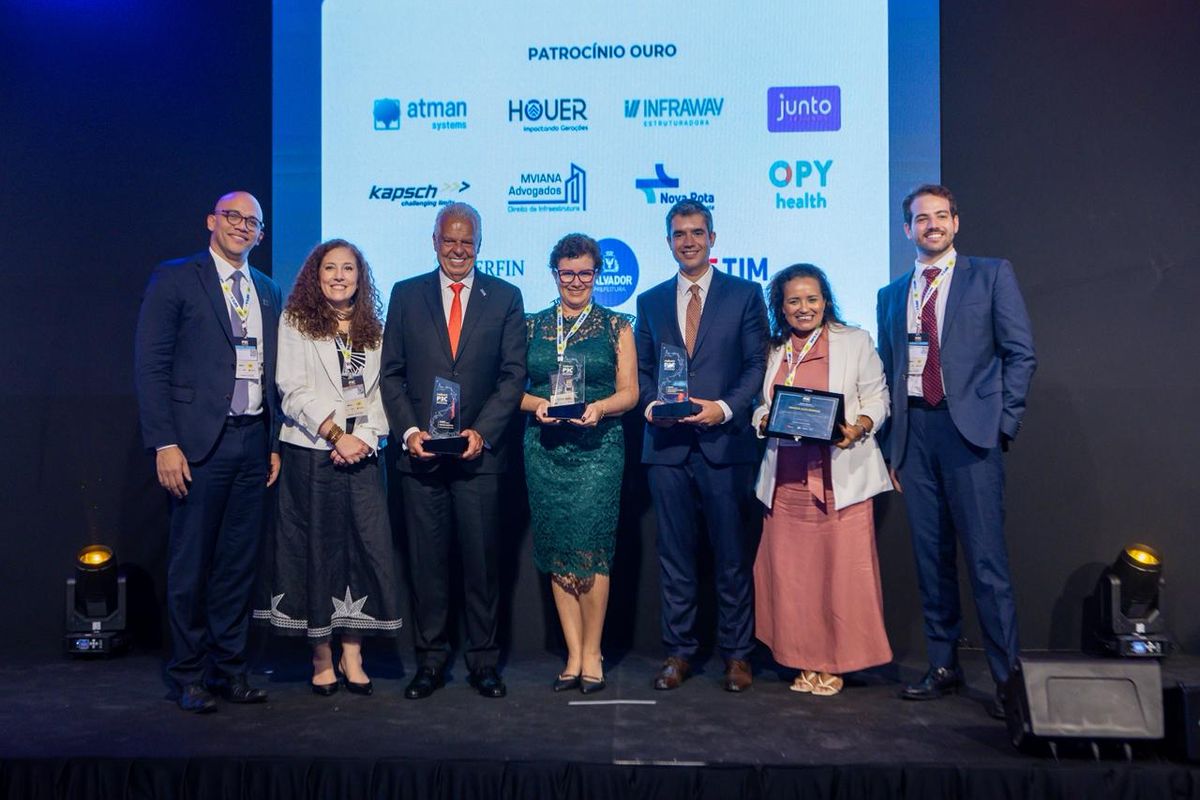 Mara Souza, engenheira eletricista baiana doutora em sa&uacute;de p&uacute;blica pela UFBA recebe pr&ecirc;mio nacional por atua&ccedil;&atilde;o na &aacute;rea de infraestrutura e sa&uacute;de p&uacute;blica. Foto: Divulga&ccedil;&atilde;o