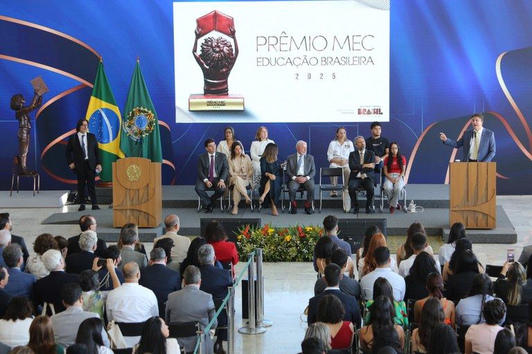 Prêmio Mec  Lula Realiza a Entrega Do Prêmio Para Valorização Da Ed. Básica | Foto: Ângelo Miguel/MEC