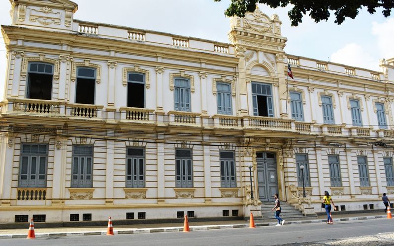 Apesar do decreto já ter sido publicado, a Prefeitura ainda realizará estudos técnicos de engenharia e arquitetura antes do início das adaptações e futuras obras no complexo administrativo/Foto: Divulgação/Prefeitura de Feira de Santana