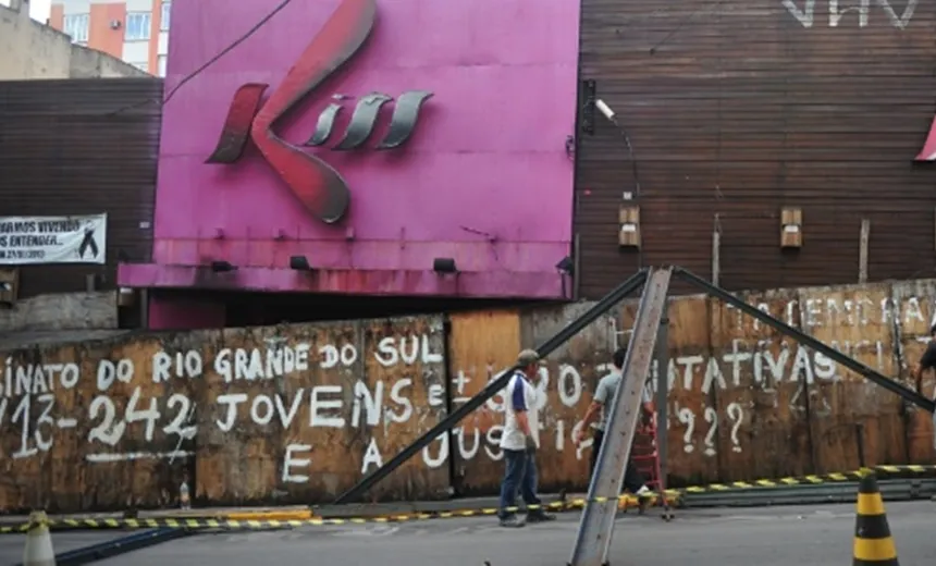 Acusados por incêndio na boate Kiss com 242 mortos vão a juri popular