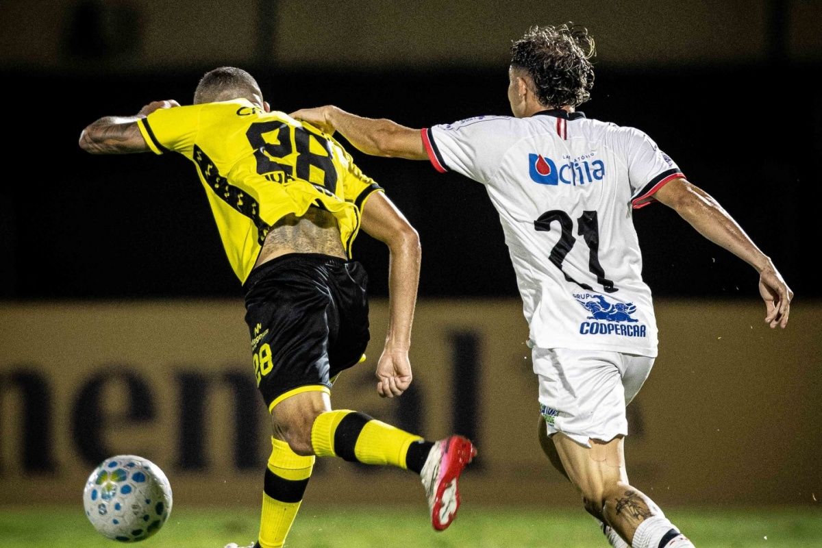 Fora de casa, o Atl&eacute;tico de Alagoinhas perdeu por 2x0 para o S&atilde;o Bernardo e foi eliminado da Copa do Brasil, na segunda fase. Foto:Divulga&ccedil;&atilde;o/Pedro Bezerra