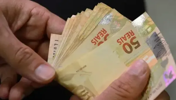 Isenção do Imposto de Renda é ampliada para quem ganha até R$ 3.036; veja
