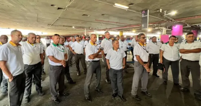 Reunião entre rodoviários de Salvador e empresários é adiada para quarta-feira