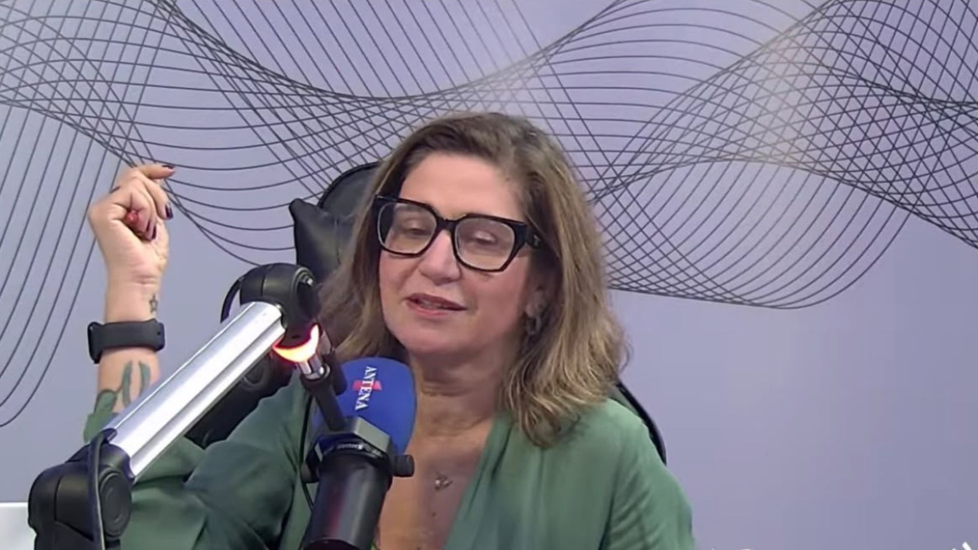 Malu Fontes v&ecirc; perda de espa&ccedil;o para pol&iacute;ticos moderados