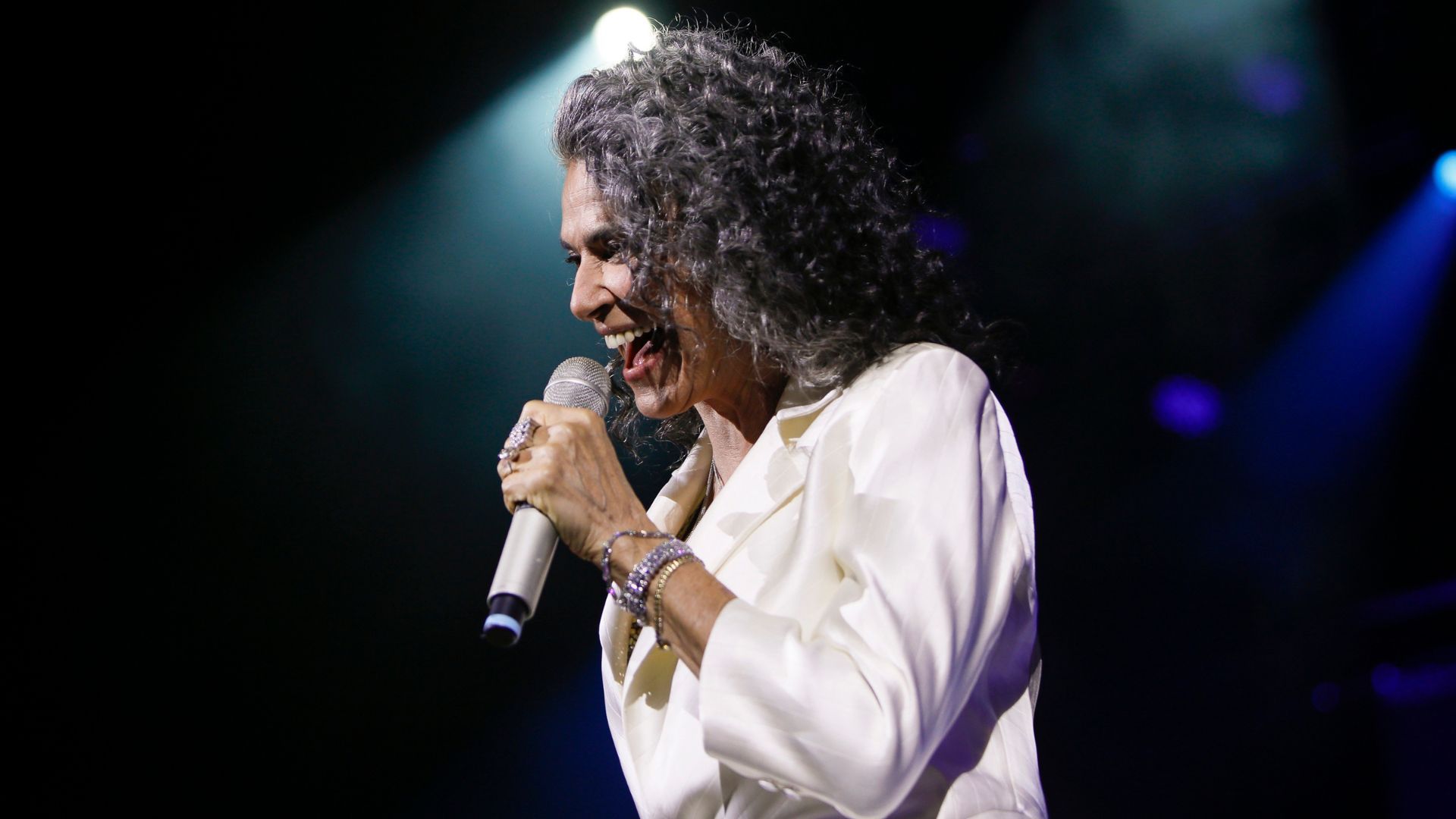 Roteiro atual da turnê Simone abrange diversas fases da trajetória da artista | Foto: Leo Aversa