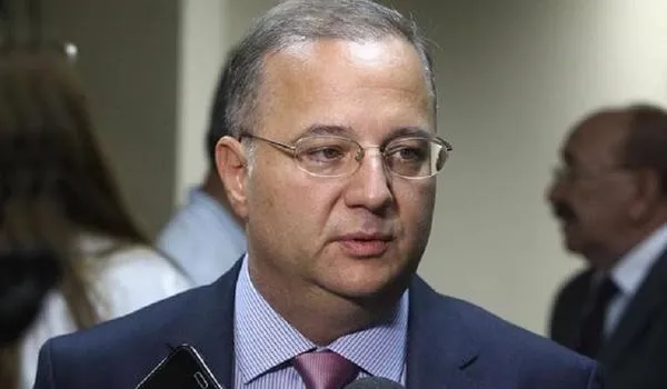 Sobe para 13, número de infectados por coronavírus na Bahia, confirma secretário