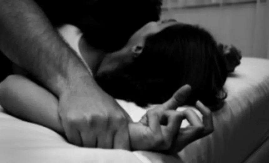 Dupla é presa após invadir residência e estuprar mulher em São Francisco do Conde