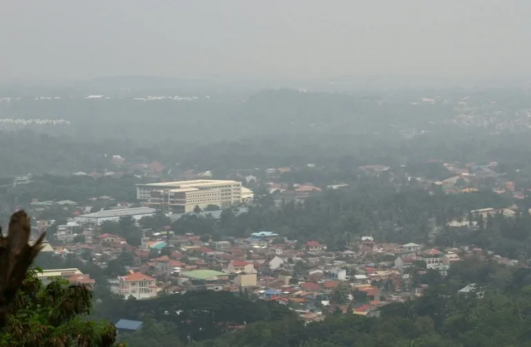 Terremoto atinge Filipinas na fronteira com a Indonésia