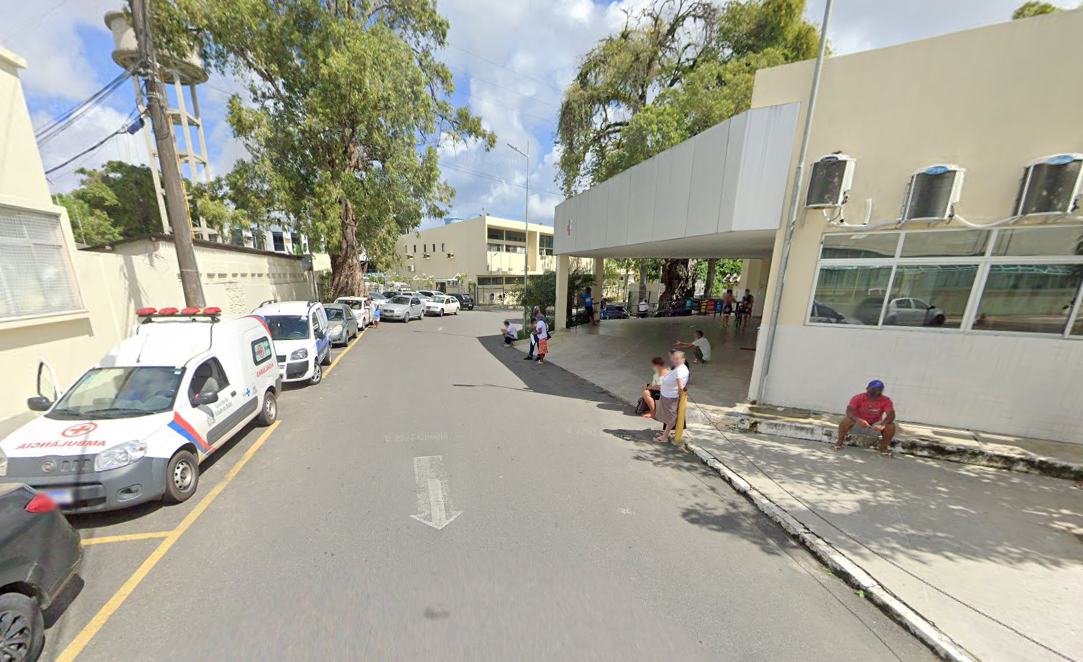 Tentativa de assalto em Salvador termina com adolescente baleado. Foto: Google Street View