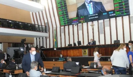 Deputados mantêm suspensão do prazo de validade dos concursos públicos na Bahia
