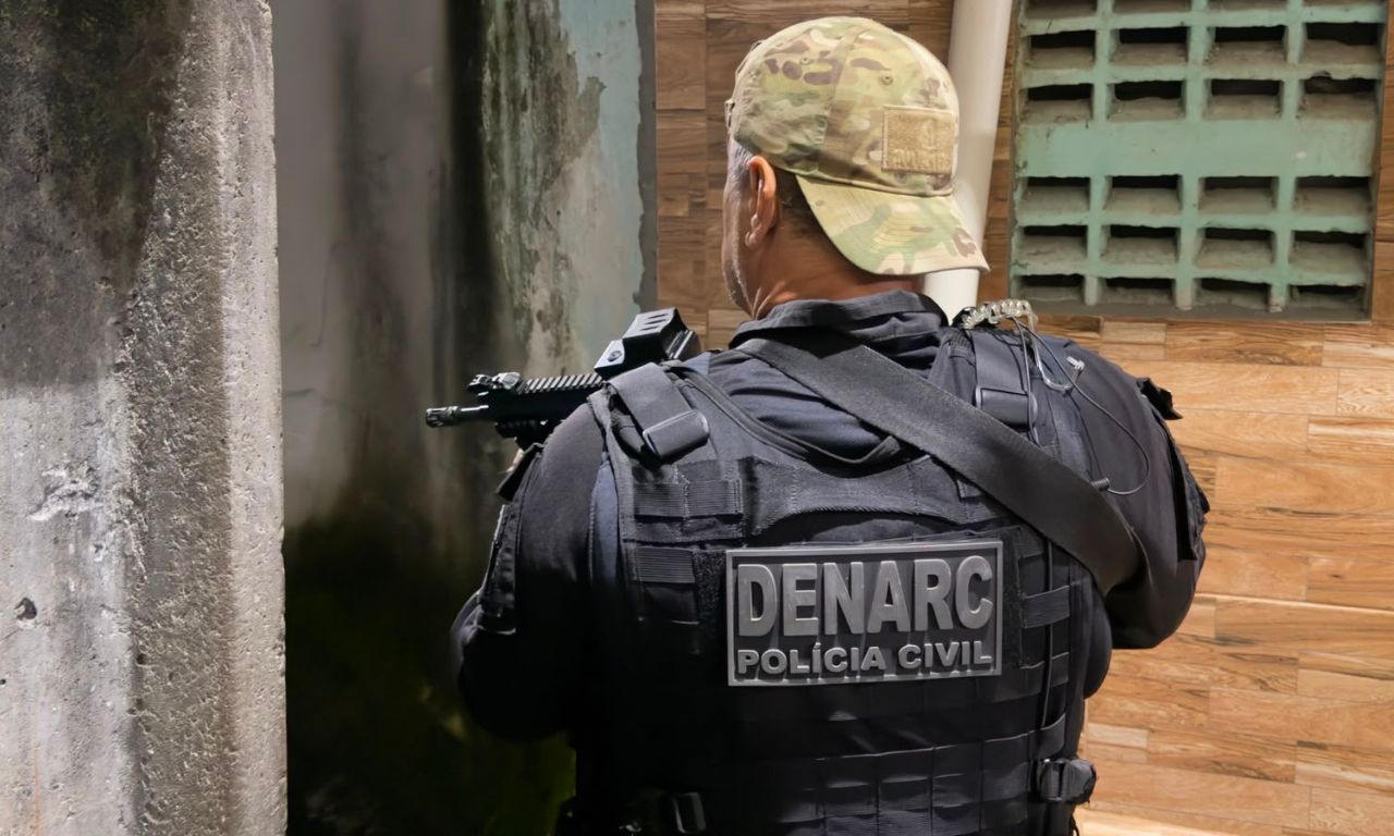 Opera&ccedil;&atilde;o Mar&eacute; Vermelha tem como alvo um grupo criminoso em S&atilde;o Francisco do Conde, na RMS