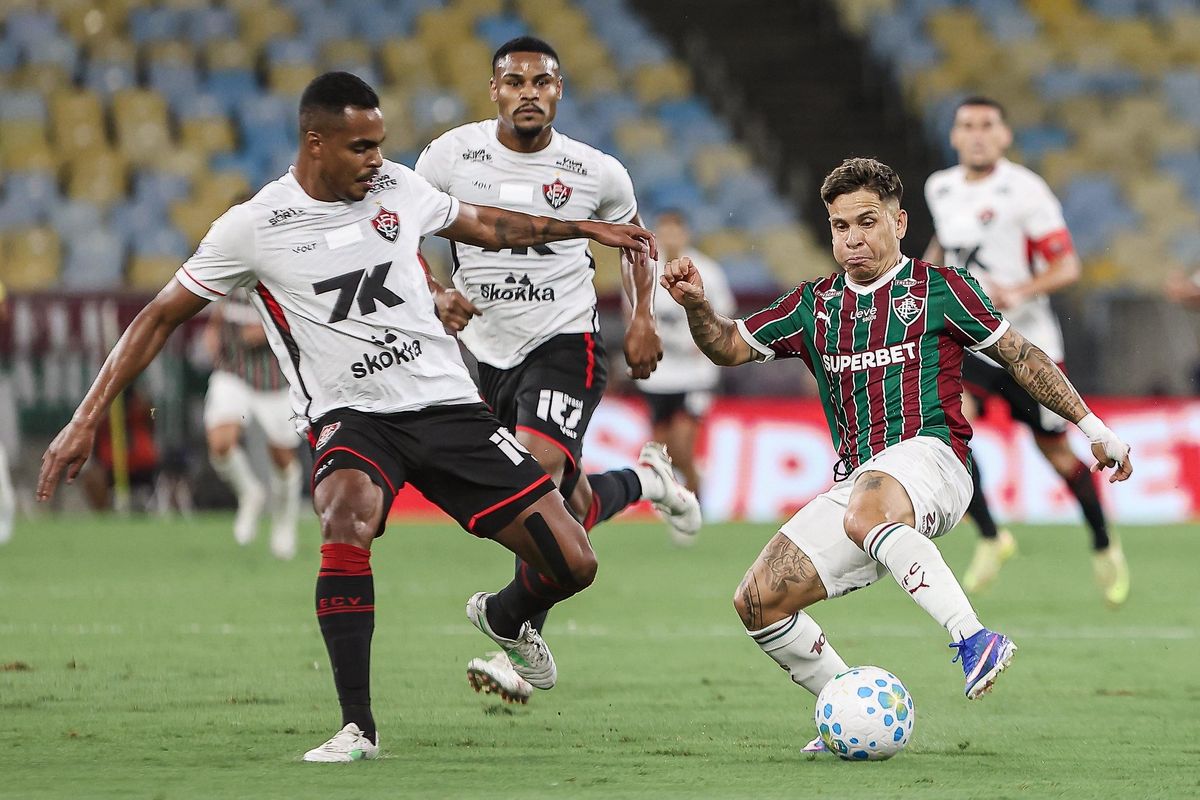 Fluminense e Vit&oacute;ria empatam em 2 a 2. Foto: Lucas Mer&ccedil;on | Fluminense FC