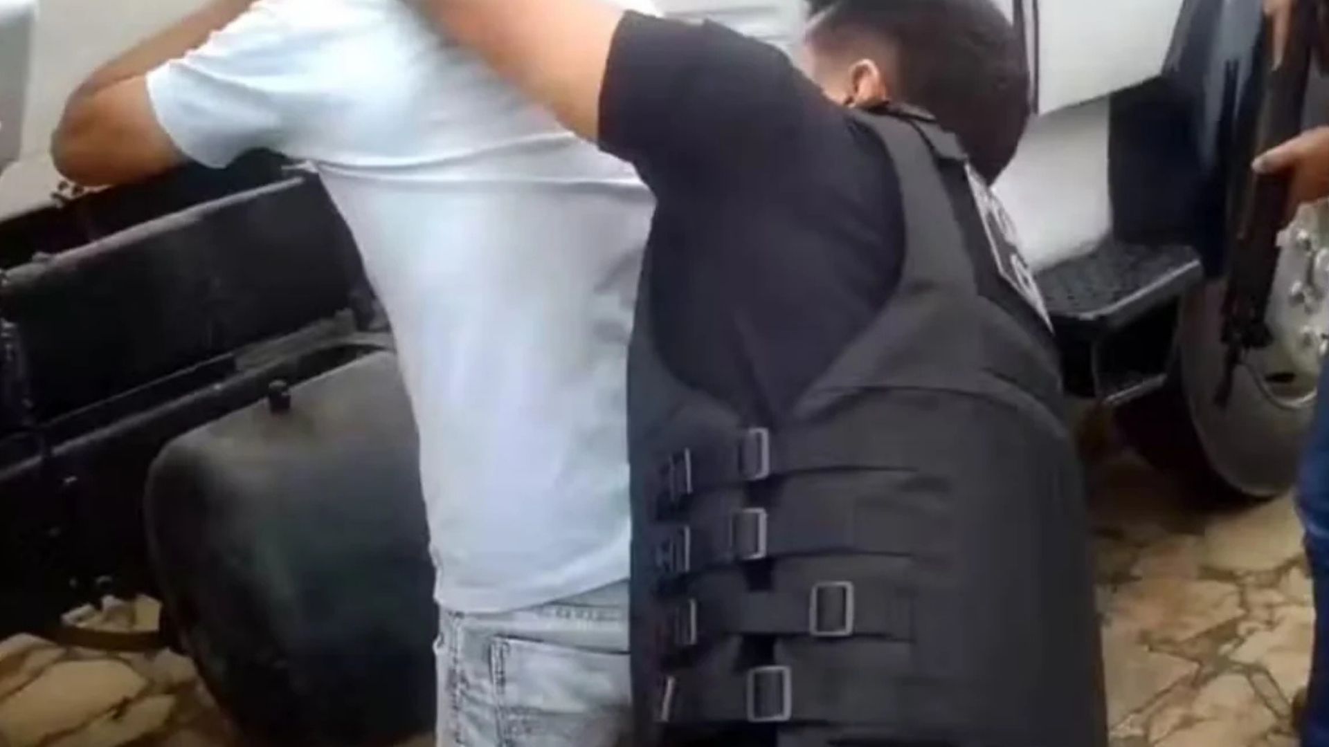 Professor baiano é detido após denúncia de importunação sexual contra alunos