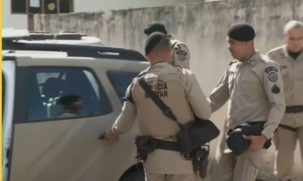 Soldado da Polícia Militar é preso no bairro da Valéria, em Salvador