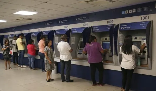 Grupo que tirava "Coronavoucher" no lugar de beneficiários é identificado pela Polícia Federal 