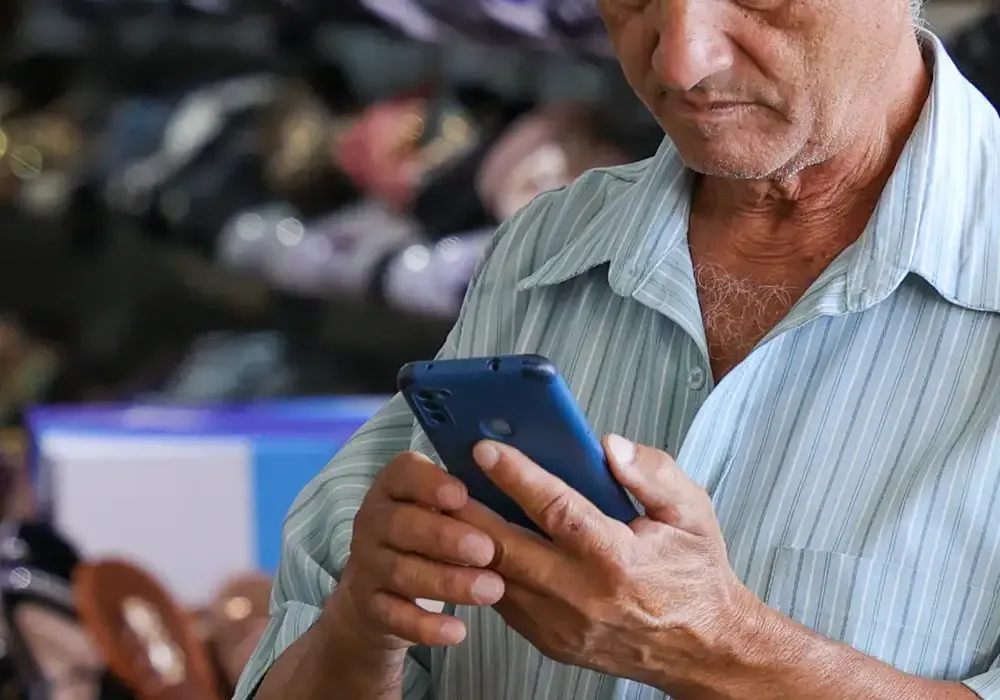 Reconhecimento facial ser&aacute; exigido para contratar operadoras de telefonia | Foto: F&aacute;bio Rodrigues-Pozzebom/Ag&ecirc;ncia Brasil 