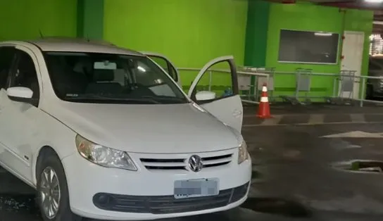Homem morre dentro de carro estacionado no Aeroporto de Salvador; ele tinha dois botijões de gás no veículo  
