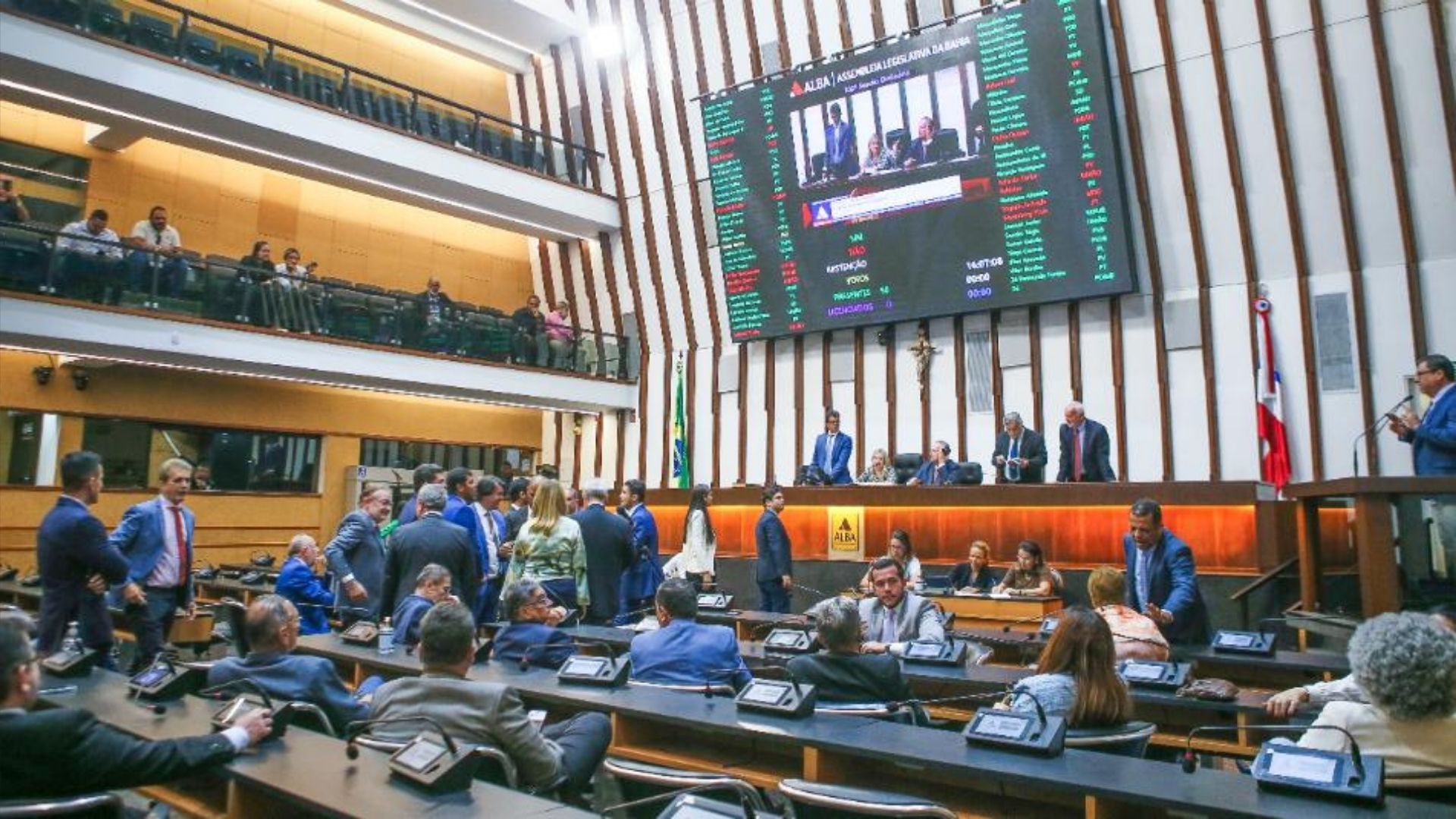 Ap&oacute;s a janela, veja como ficam as composi&ccedil;&otilde;es partid&aacute;rias na ALBA