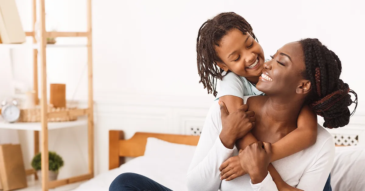 Imagem de mãe e filho