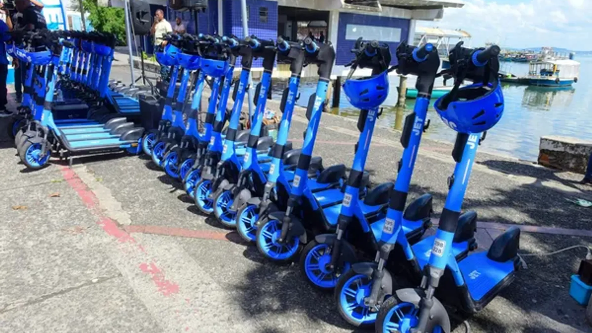 Patinetes chegaram à Cidade Baixa em novembro | Foto: Jefferson Peixoto/Secom PMS