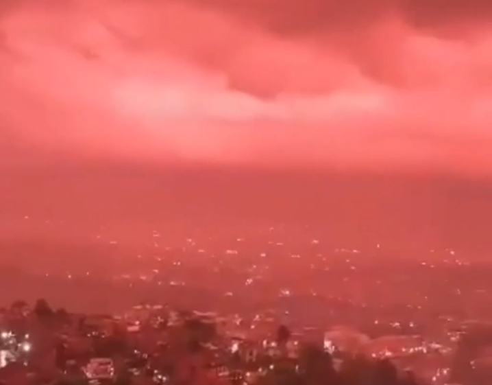 Ceu Vermelho Caracas Venezuela