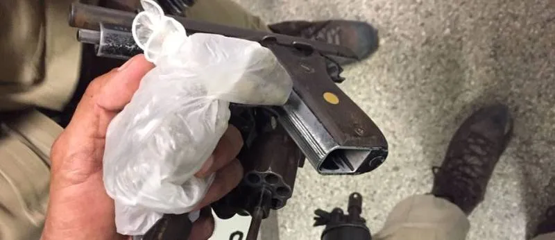 GUERRA: Dois morrem e um é baleado durante troca de tiros entre bandidos e PMs em Valéria