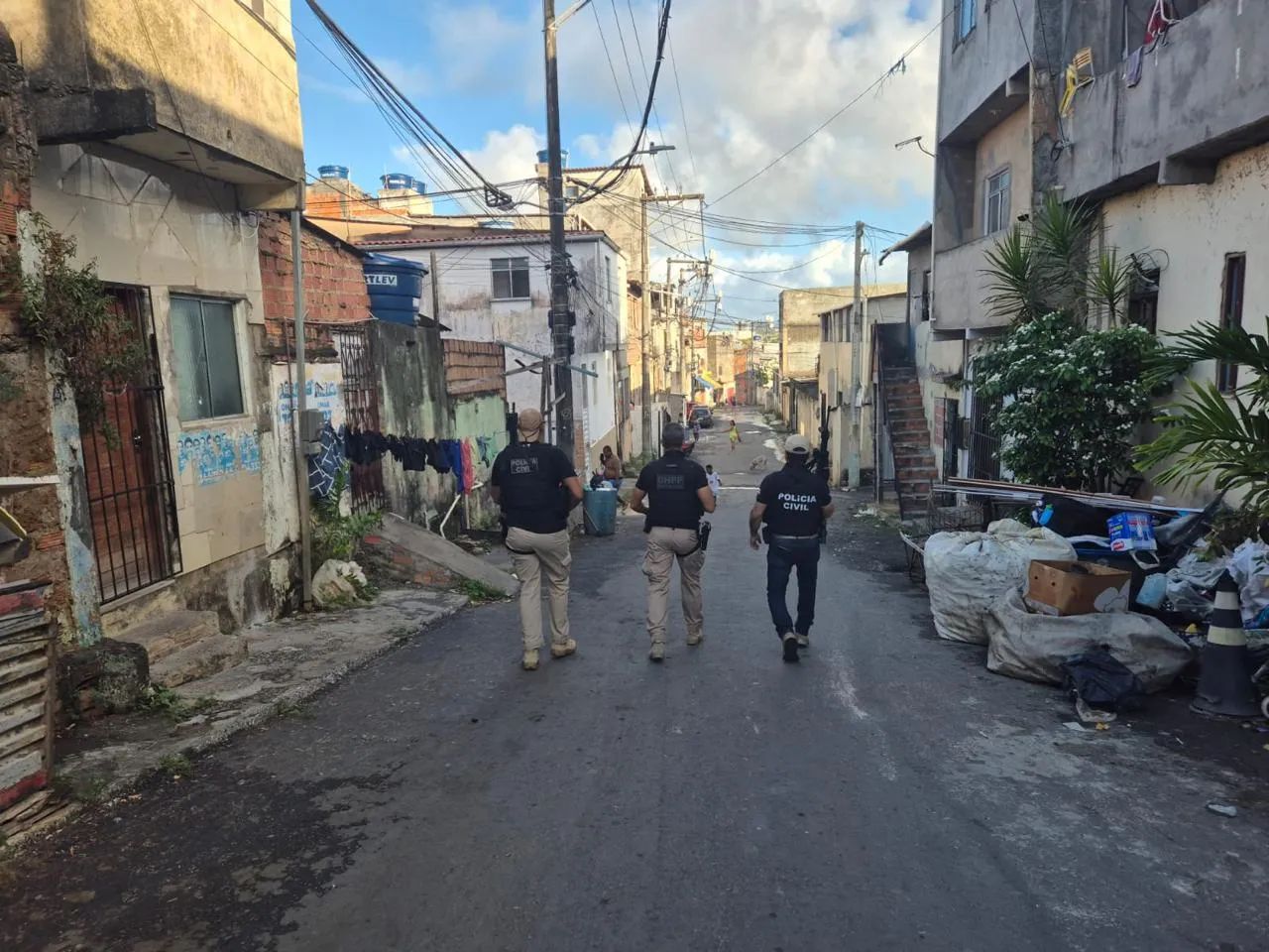 Assessor de vereador é preso durante Operação Réprobos em Salvador