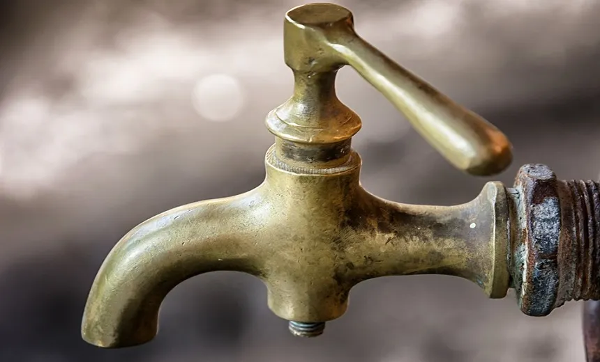 Abastecimento de água será suspenso bairros de Lauro de Freitas nesta segunda-feira