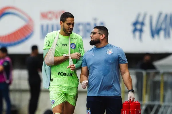 Goleiro Ronaldo evita cirurgia, mas desfalca o Bahia após lesão