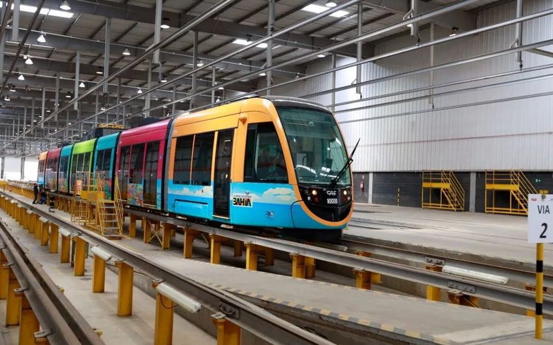 O VLT entre a Baixa do Fiscal e o Retiro ter&aacute; 3,75 quil&ocirc;metros de extens&atilde;o, segundo a licen&ccedil;a pr&eacute;via emitida pelo Inema. Do total, 3.055,91 metros ser&atilde;o constru&iacute;dos em superf&iacute;cie e outros 696,49 metros em trecho elevado/Foto: GOV-BA