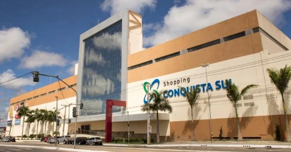 Mulher é encontrada morta em banheiro de shopping em Vitória da Conquista