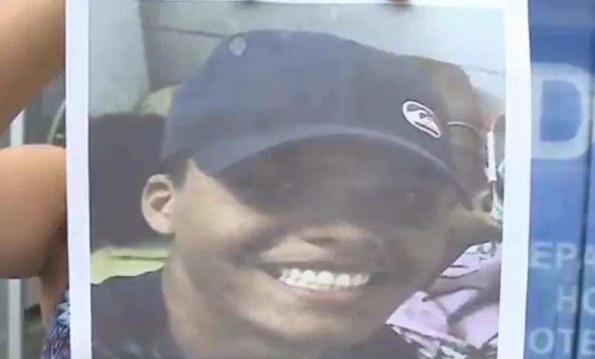 Após término de namoro, jovem deixa carta se despedindo e desaparece em Salvador