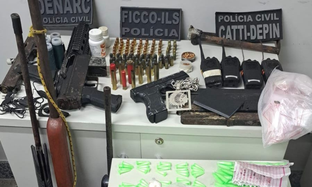 Operação na Bahia apreende arsenal e drogas; suspeito morre em confronto.Foto: Divulgação| SSP