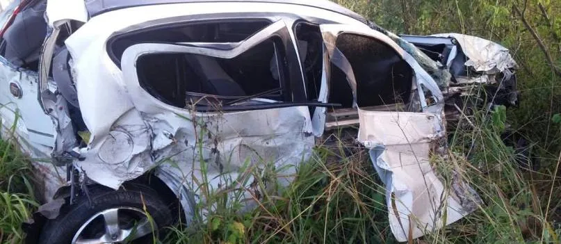 TRAGÉDIA: Policial militar morre em acidente com carreta na BR-116