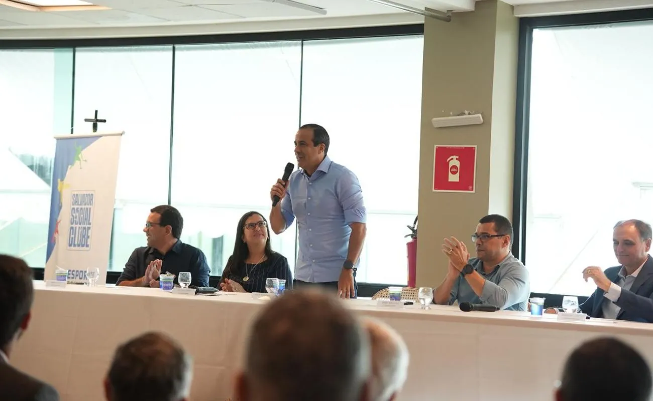 Show de Roberto Carlos será bancado por patrocinadores, rebate Bruno Reis