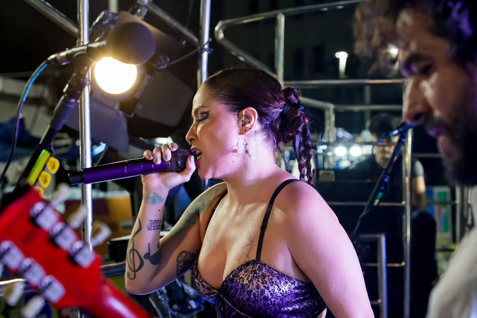 Com hits do Admirável Chip Novo, Pitty participa do Pôr do Sol na Praça Castro Alves
