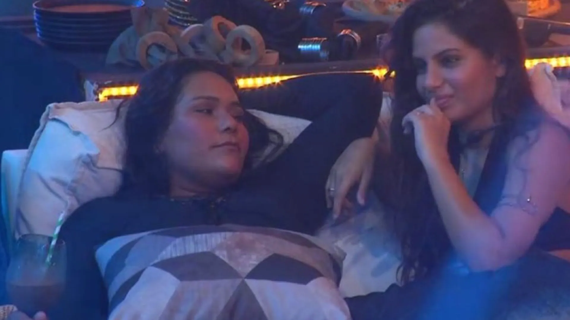 Chaiany revela paixão por dois participantes do BBB 26: 'Não me dá chance'
