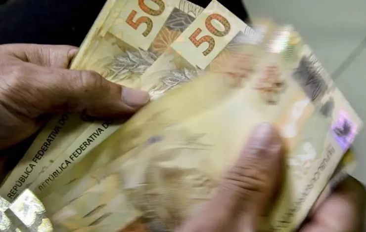 Tem direito e não fez o resgate? Brasileiros ainda não sacaram R$ 7,97 bi de valores a receber