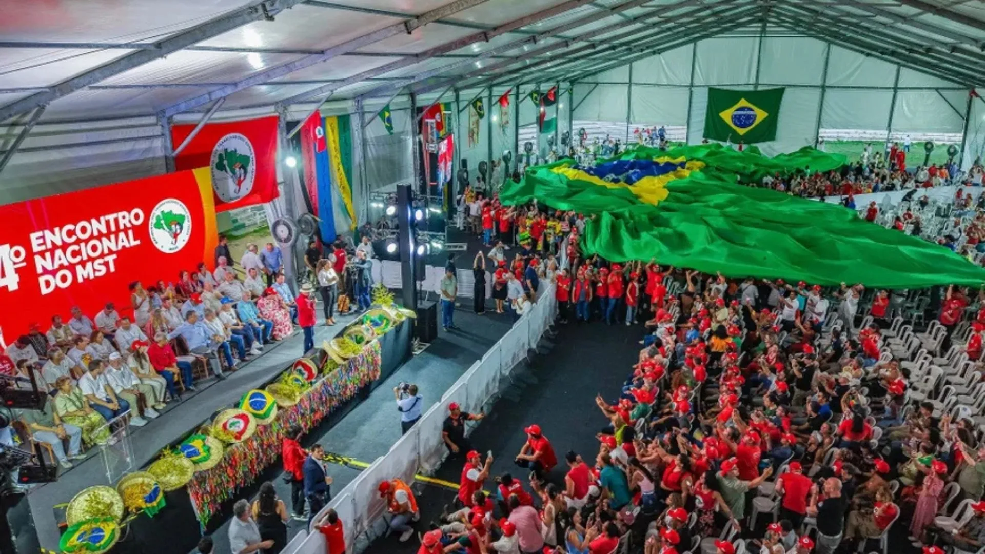 Deputado aciona MPE contra Lula por discurso em Salvador