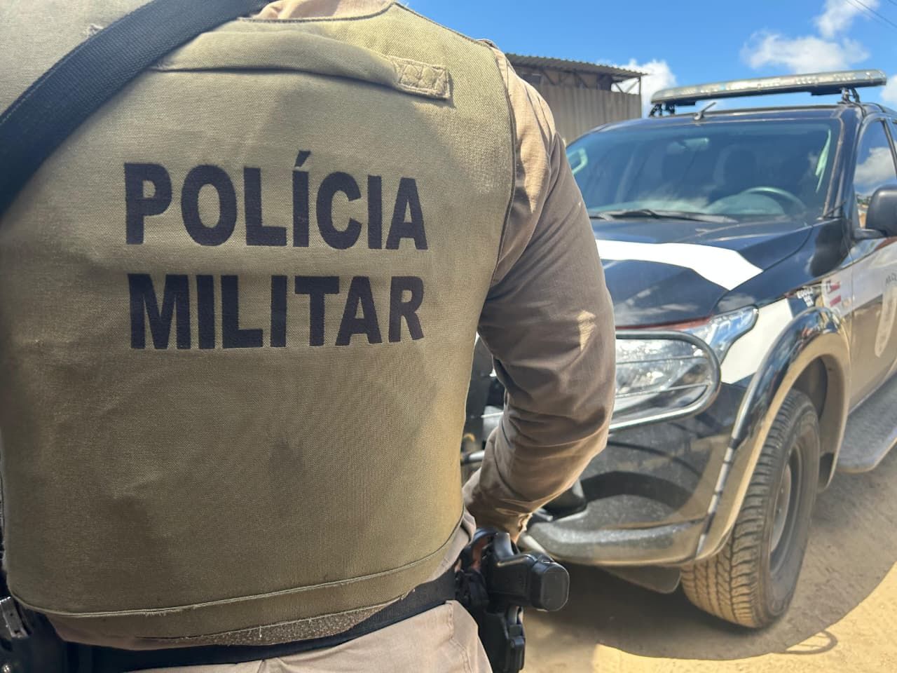Ainda de acordo com a PM, um suspeito foi encontrado ferido após o tiroteio e socorrido para uma unidade de saúde, mas não resistiu. | Foto: Ascom/PMBA