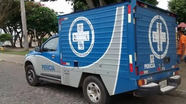 CRIME BÁRBARO: Corpo de adolescente é encontrado com barra de ferro cravada na cabeça