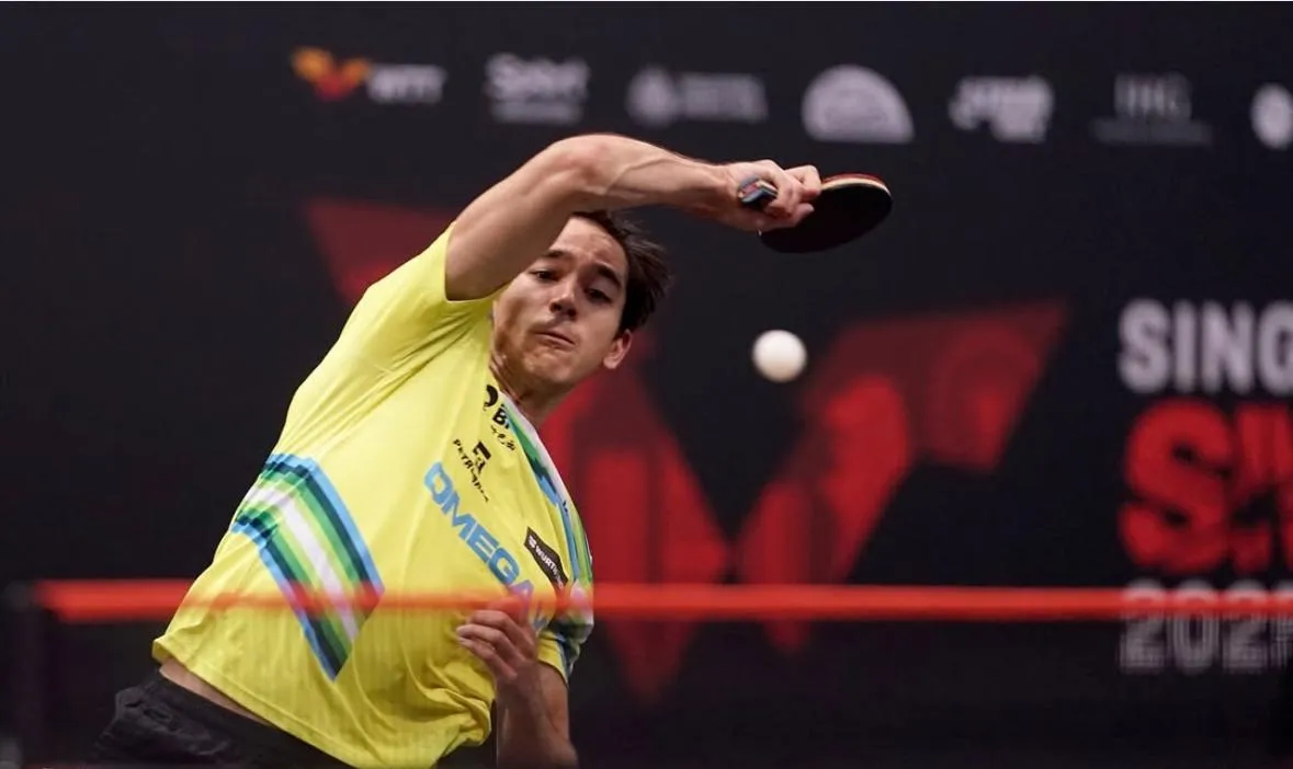 Hugo Calderano é campeão da Copa do Mundo de Tênis de Mesa