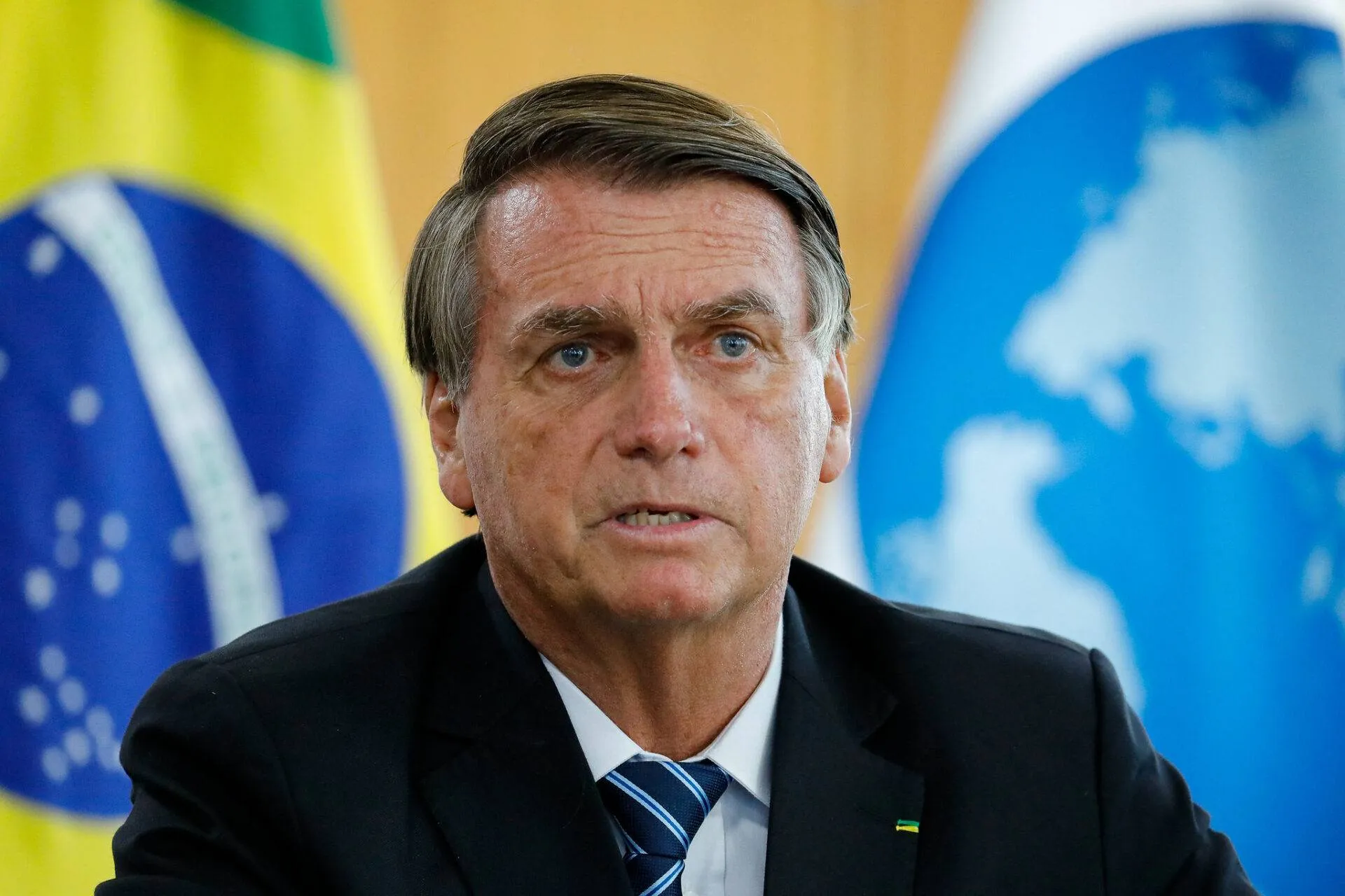 TCU proíbe Bolsonaro de usar e vender joias trazidas da Arábia Saudita