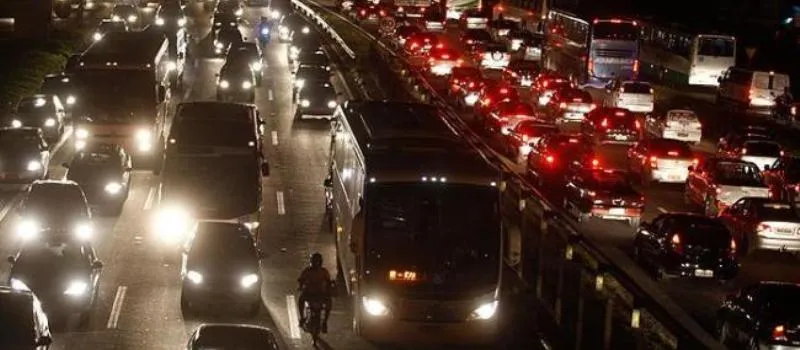 CAOS: Salvador registra engarrafamento em diversos pontos por conta dos jogos olímpicos