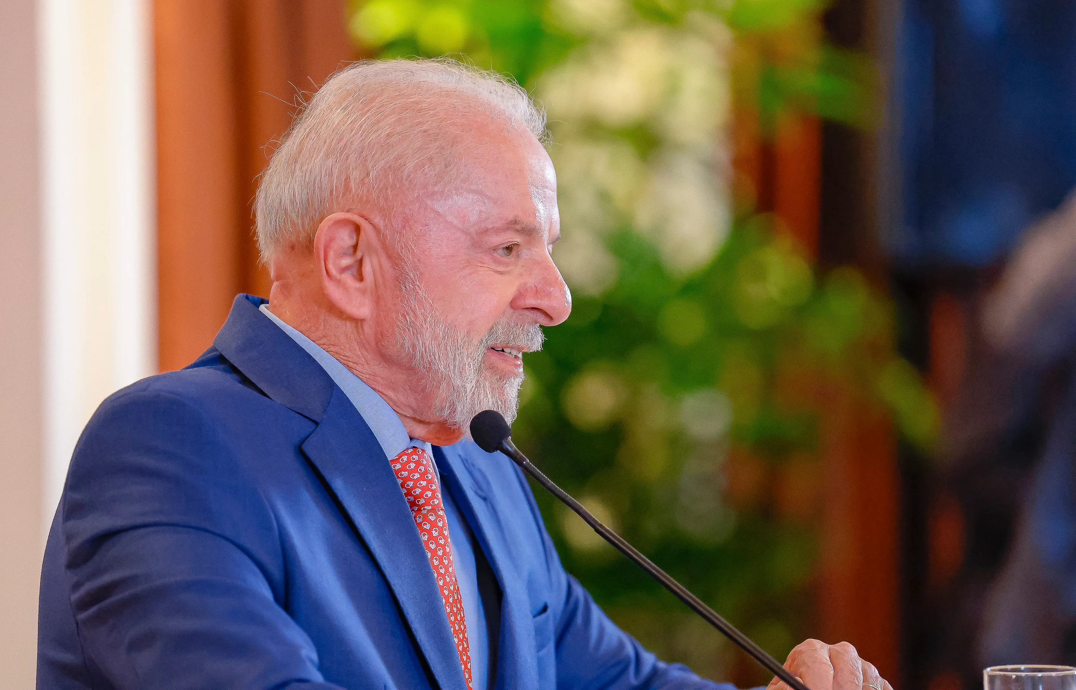 Datafolha indica que Lula lidera em todos os cenários para 2026