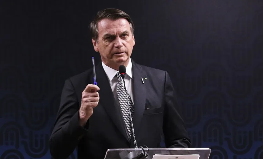 Bolsonaro diz que indicará evangélico para Supremo Tribunal Federal